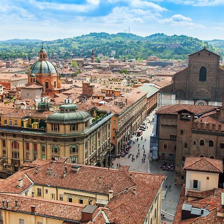 ボローニャSplendido Attico Tra I Colli, Centro Storico E Ospedale Rizzoliアパートメント エクステリア 写真