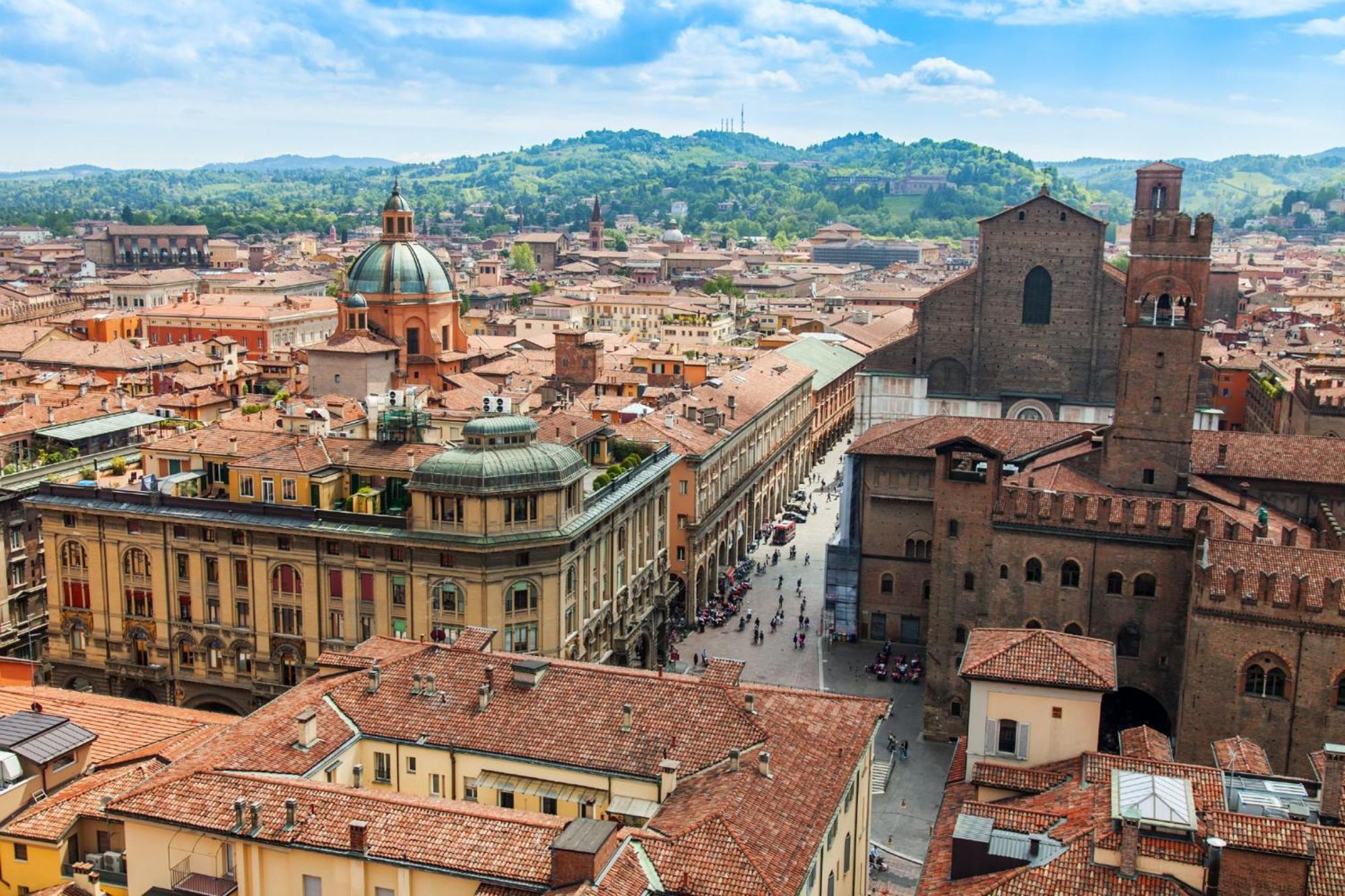 ボローニャSplendido Attico Tra I Colli, Centro Storico E Ospedale Rizzoliアパートメント エクステリア 写真